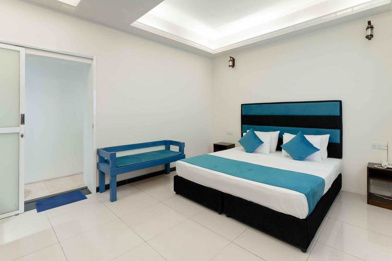 Beach Corridor Hotel&Spa Negombo Buitenkant foto
